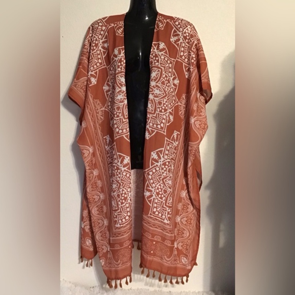 Women’s Cape/Kimono W/ Tassels. One Size, Lightweight.. - Picture 1 of 4